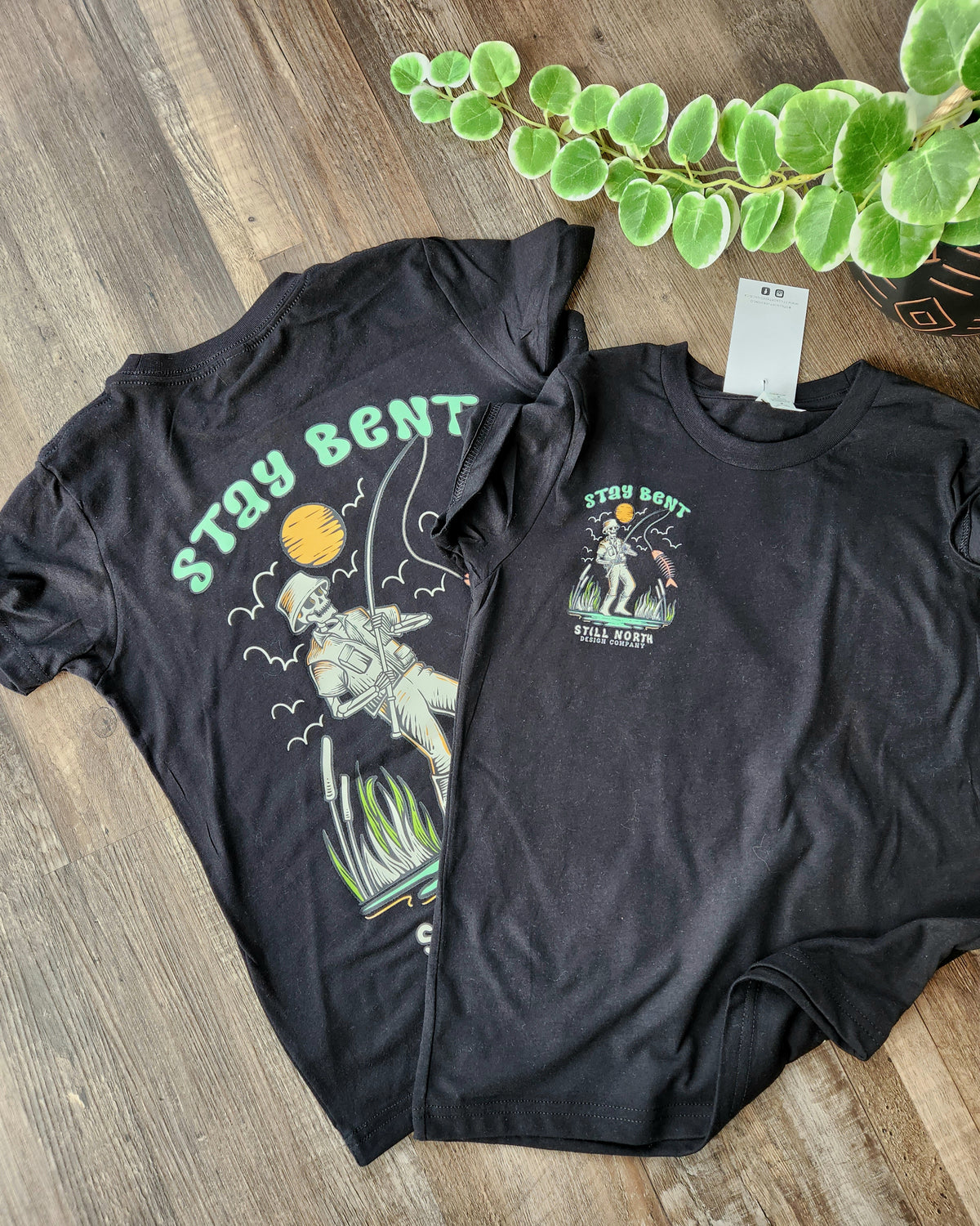 Youth Stay Bent tee