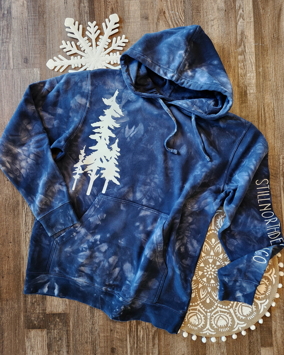 LIMITED EDITION 2024 WINTER LIGHTS THREE TREE HOODIE