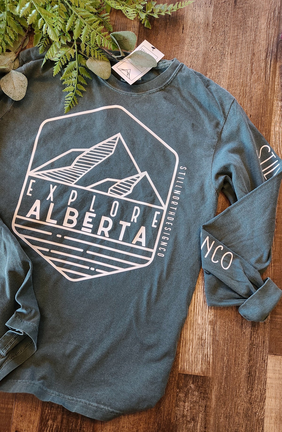 EXPLORE ALBERTA LONG SLEEVE (clearance)