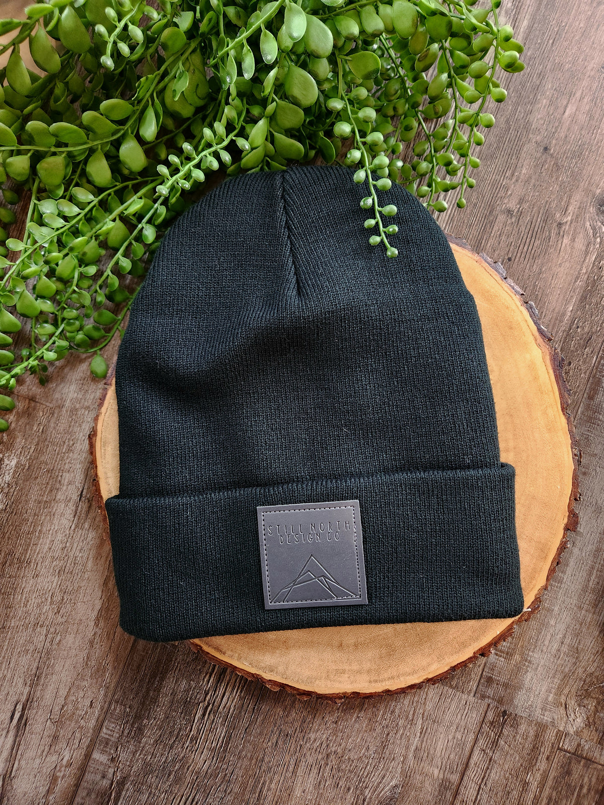 LEATHER PATCH TOQUE