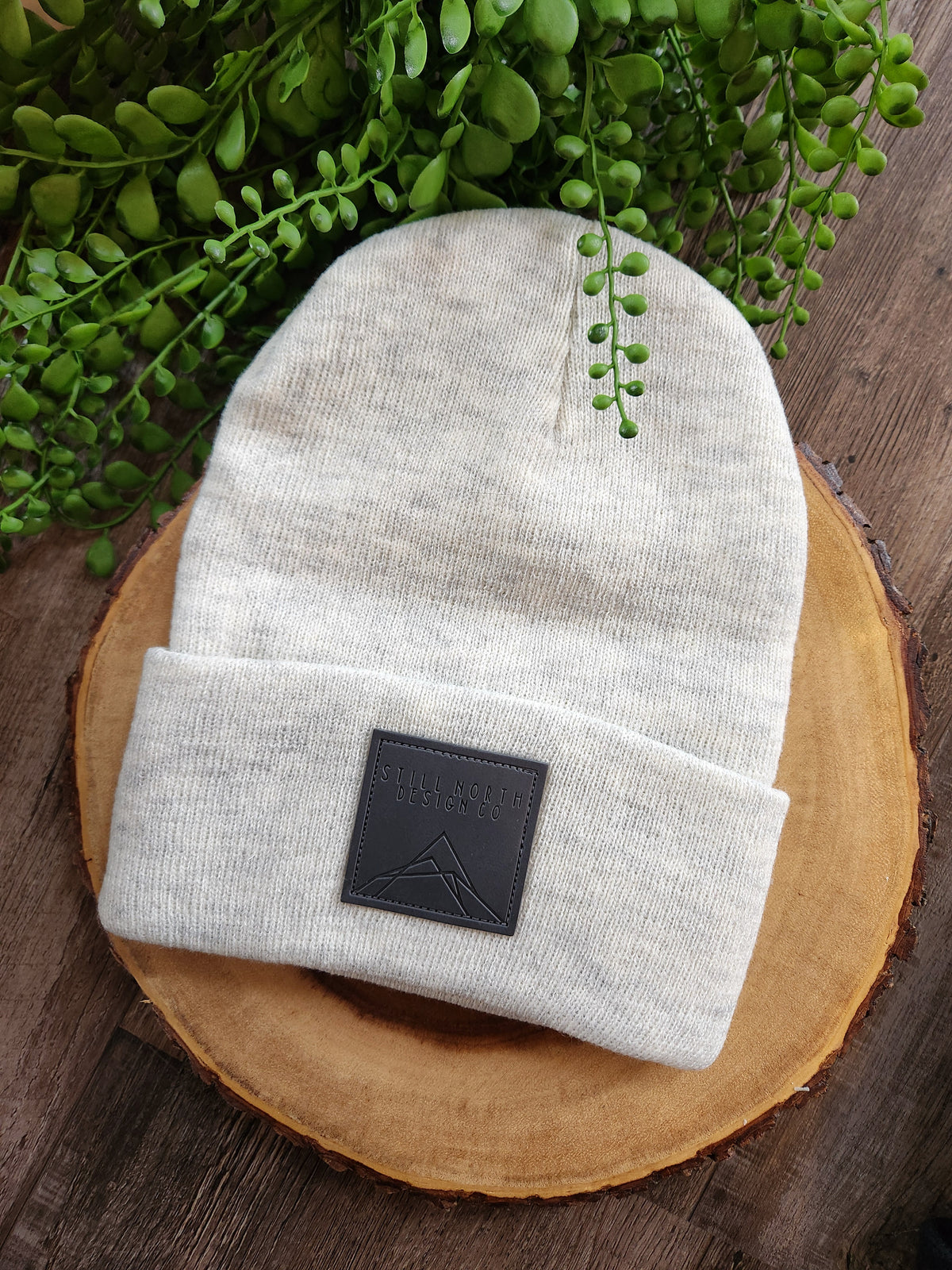 LEATHER PATCH TOQUE