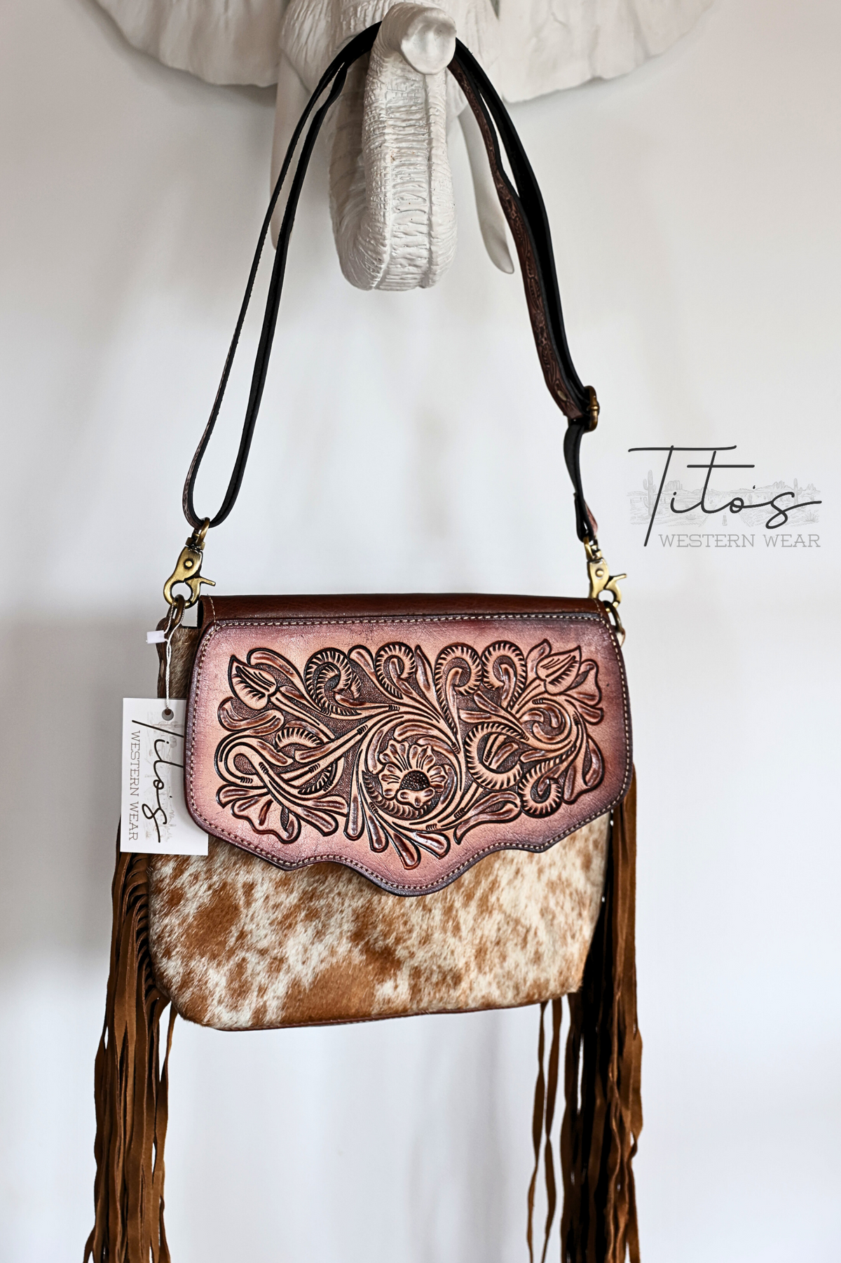 LIGHT BROWN SPOTTED HAND TOOLED PURSE