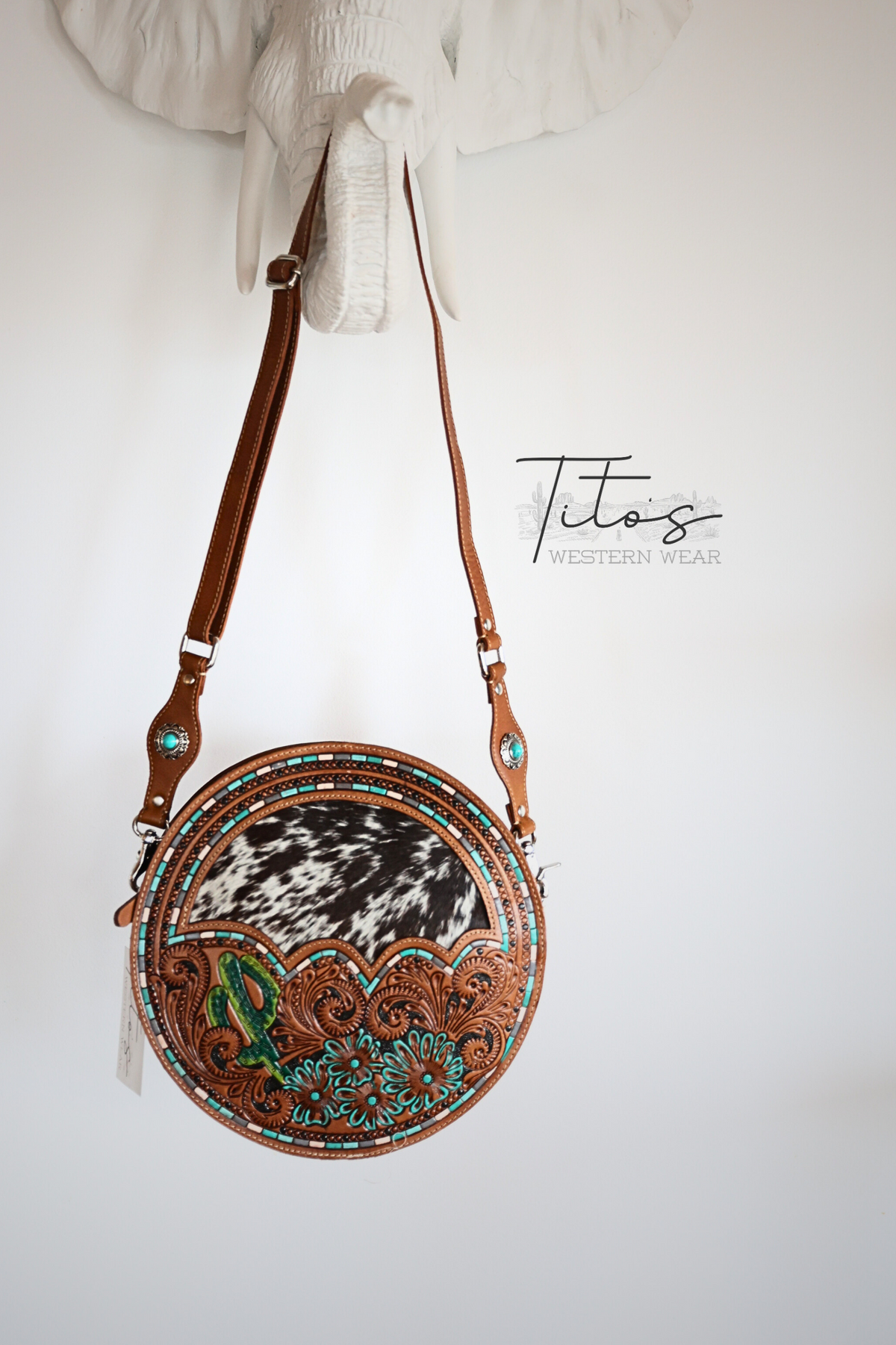 CANTEEN PURSE - HAND TOOLED